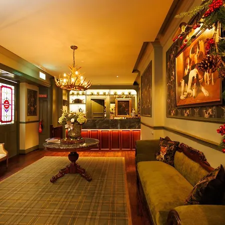 Hotel Club House