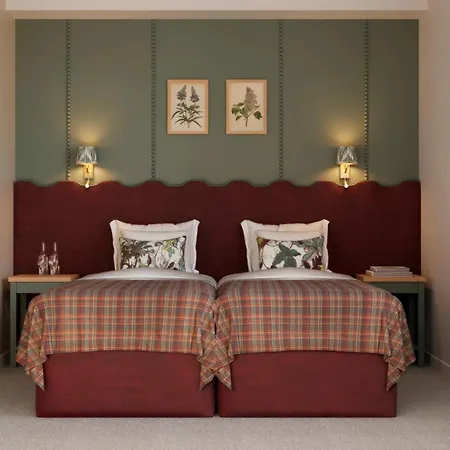 Hotel Club House
