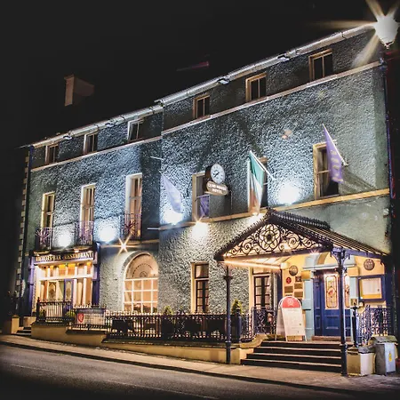 Club House Szálloda 2*