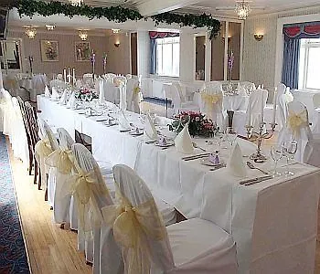 Club House Hotel 2*