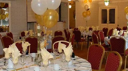 Club House 2* Kilkenny